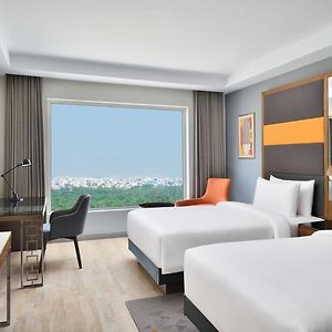 Club Room Twin Bed